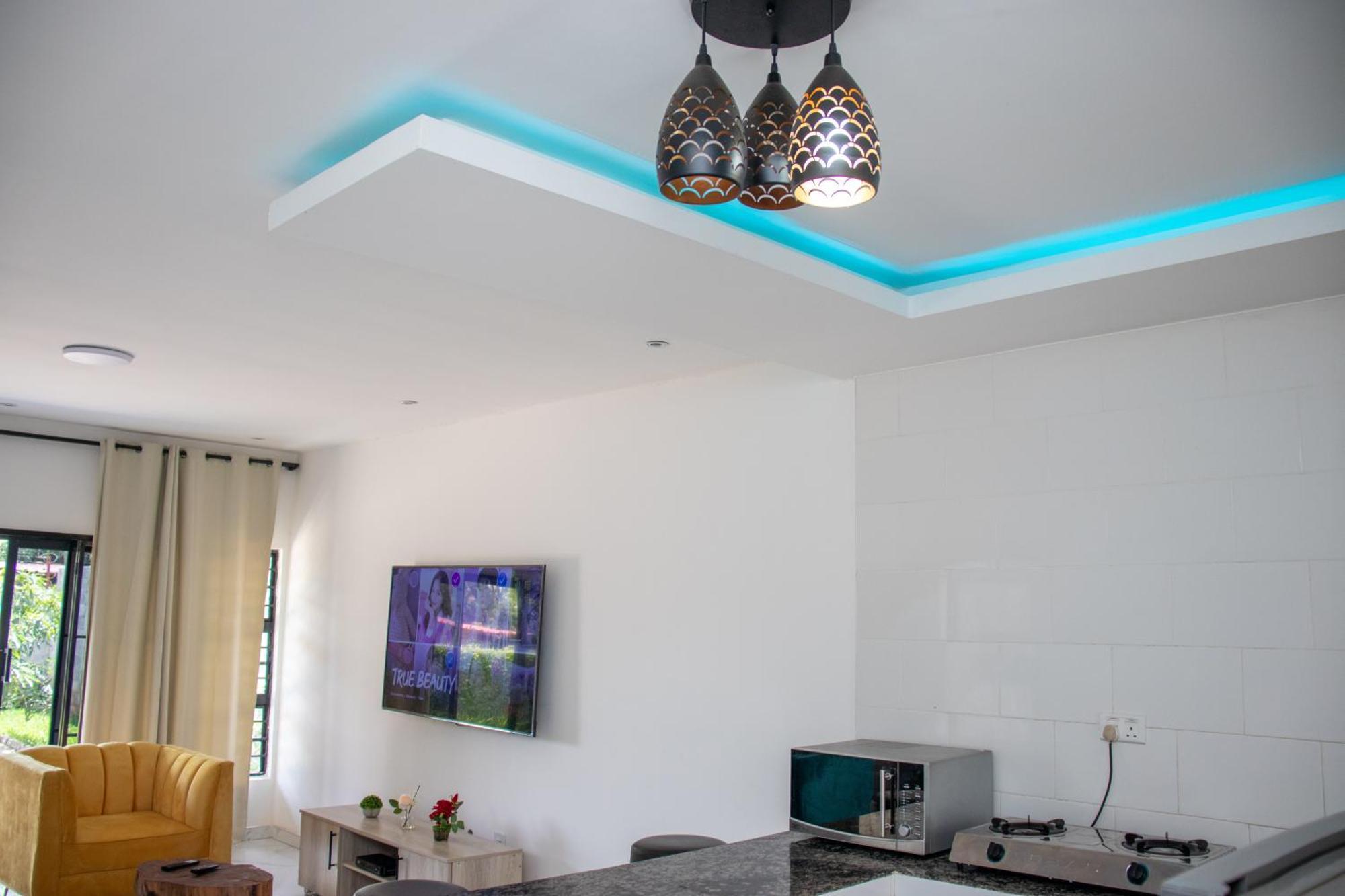 לוסקה Lowin Suites-One-Bed Apartments מראה חיצוני תמונה